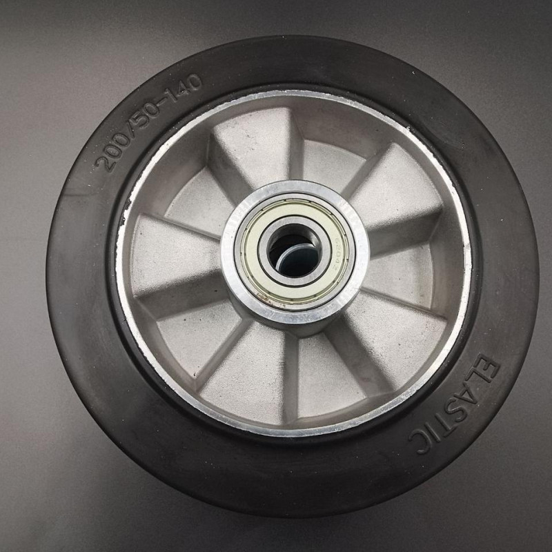 Колесо з еластичної гуми без кронштейна діаметром 200 мм