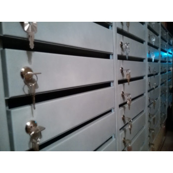 Ящики поштові від 4 до 12 квартир із задньою стінкою