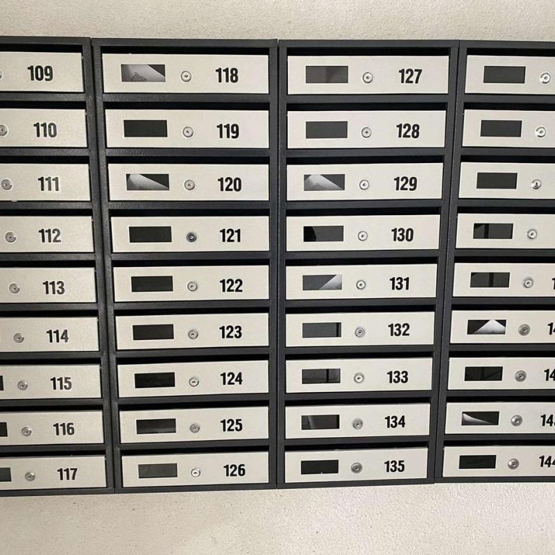 Скриньки поштові від 3 до 10 квартир із задньою стінкою