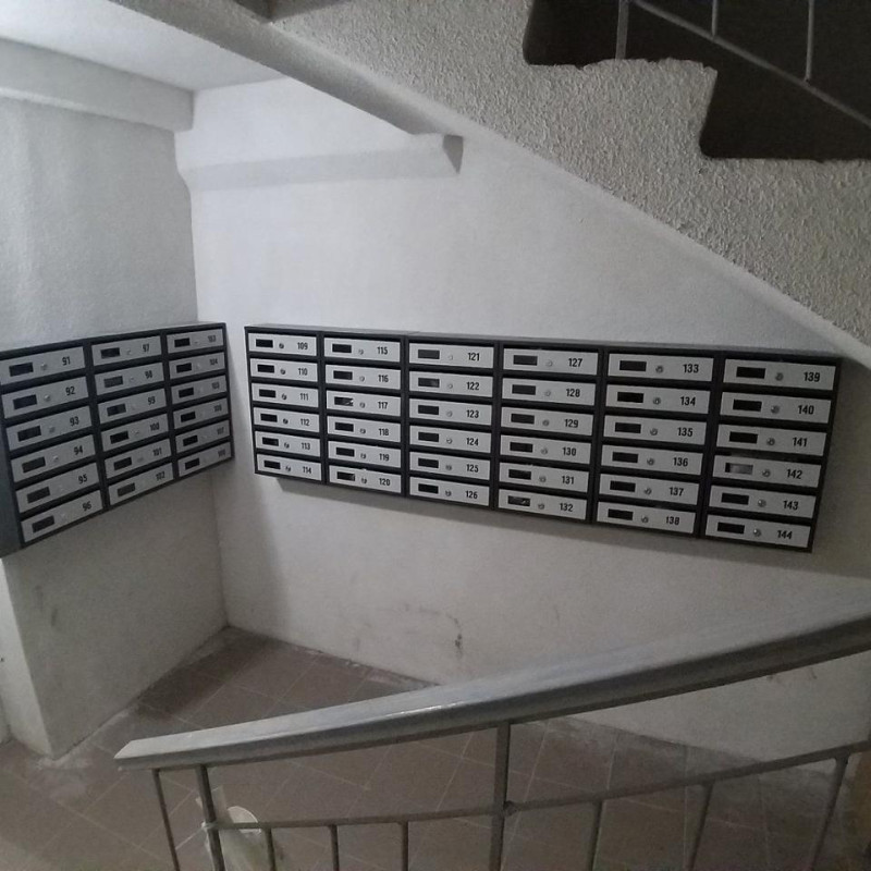 Скриньки поштові від 3 до 10 квартир із задньою стінкою