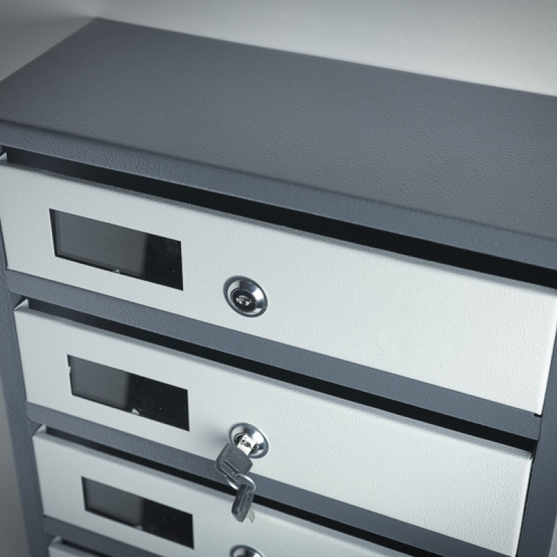 Скриня поштова багатосекційна на 4 квартири із задньою стінкою