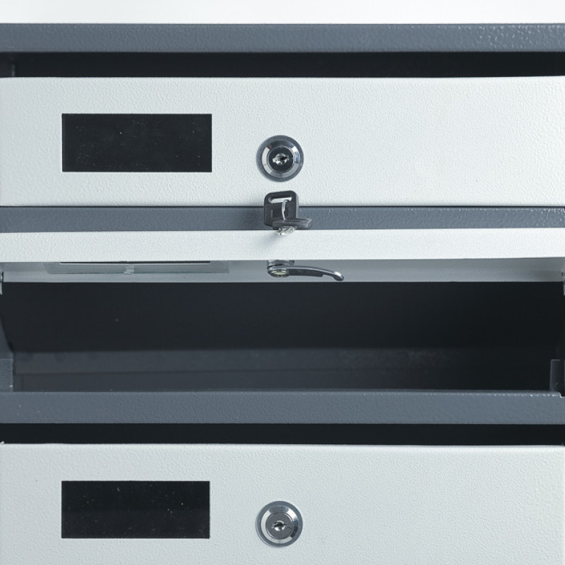 Скриня поштова багатосекційна на 4 квартири із задньою стінкою