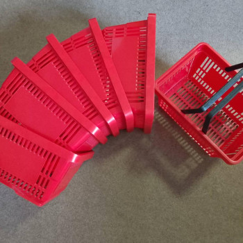 Кошик покупця 20 л червоний